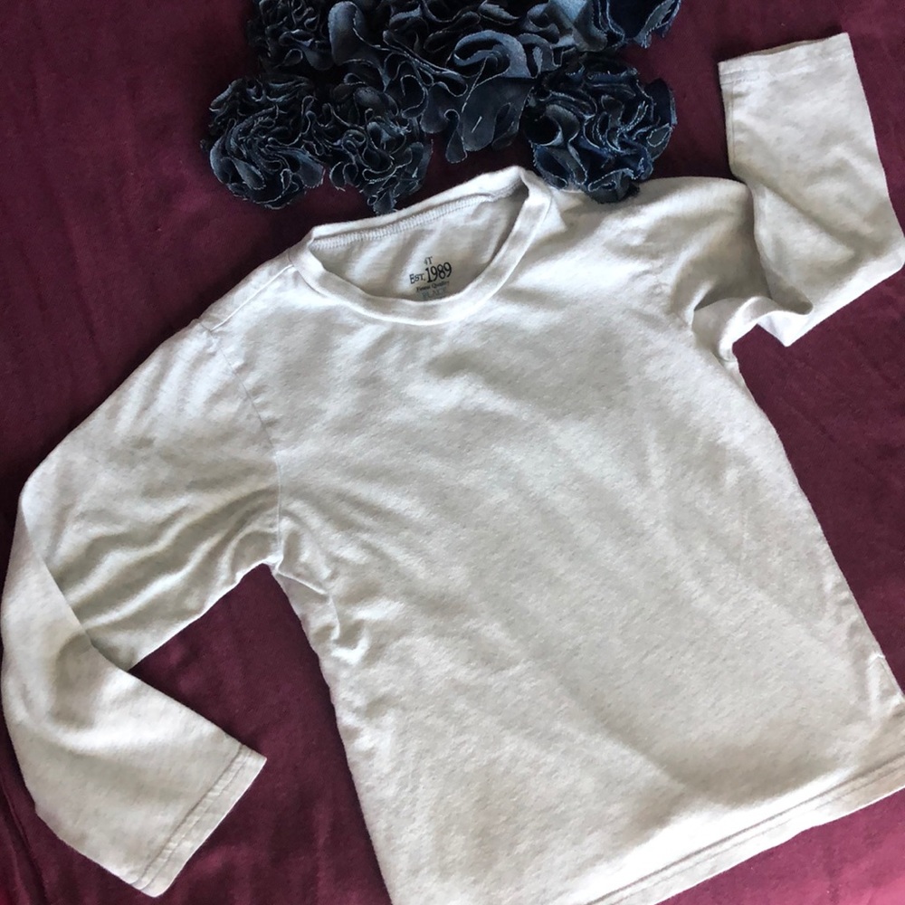 1989 Place Tee